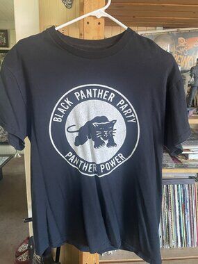 BLACK PANTHER BLACK MAN TSHIRT SIZE M